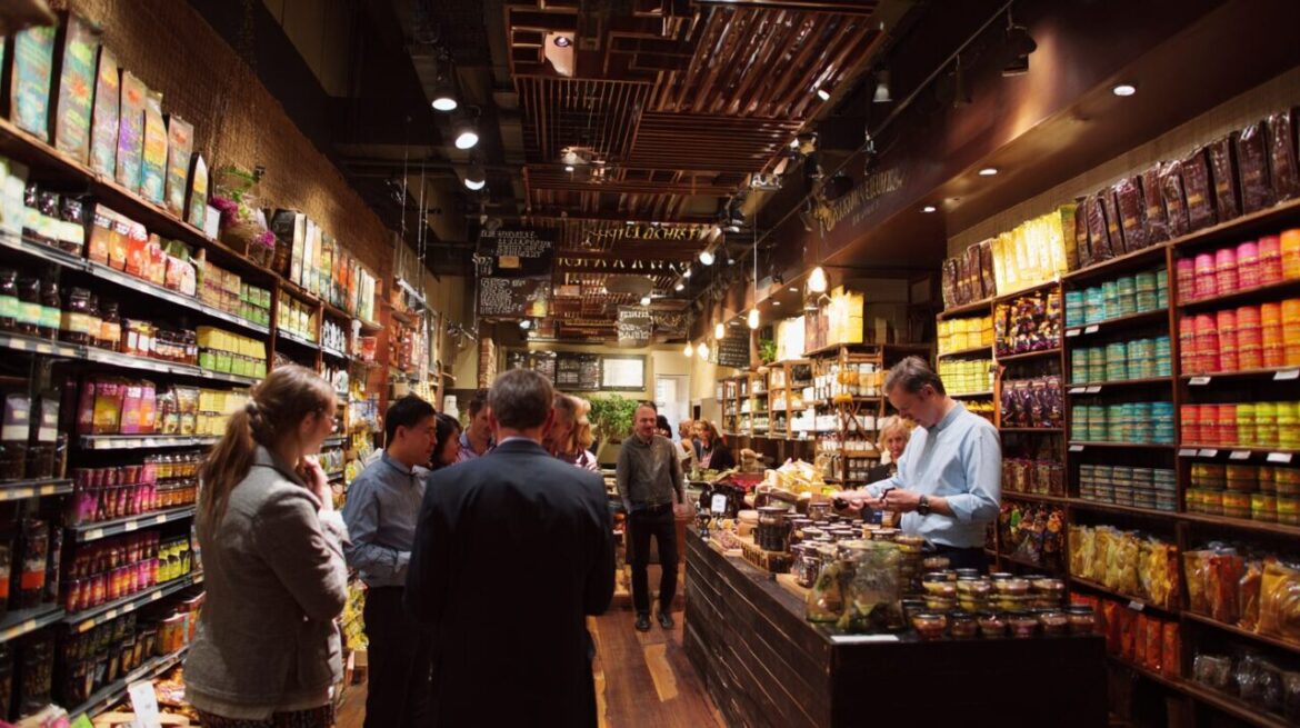 カルディ：小売業の巧妙な顧客誘導術